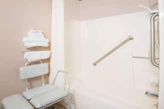 Hotel Super 8 Abilene KS photo 4