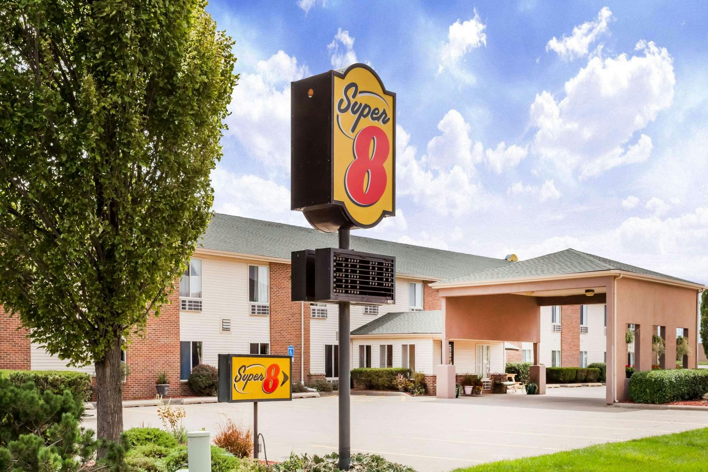 Super 8 Pekin Peoria Area