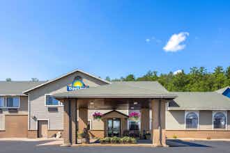 Hotel Days Inn by Wyndham Iron Mountain photo 3