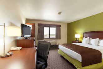 Hotel AmericInn Wahpeton photo 5