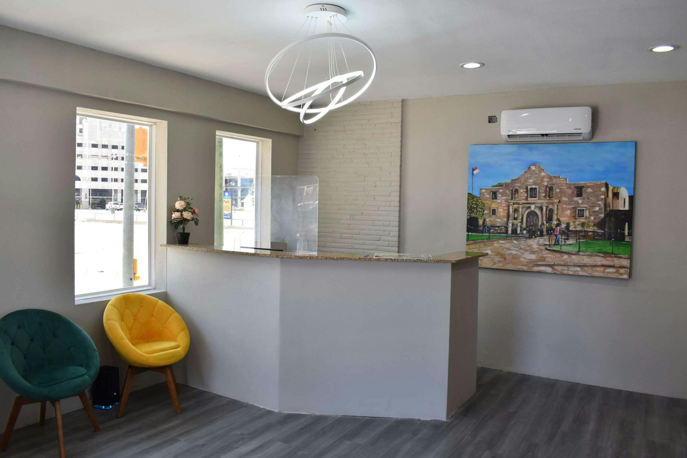 Hotel Days Inn by Wyndham San Antonio Alamo/Riverwalk photo 2