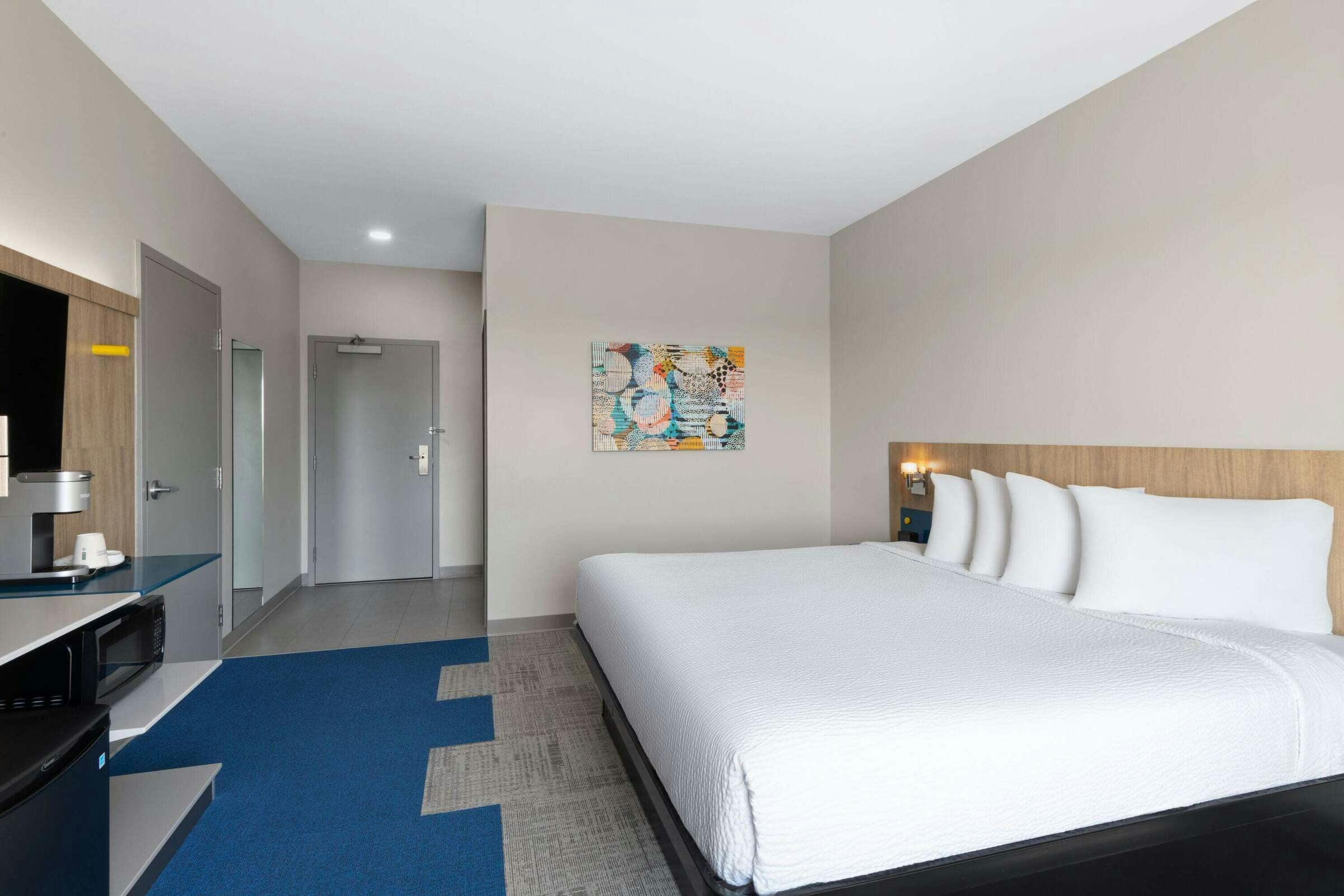 Hotel Microtel by Wyndham Lachute photo 5