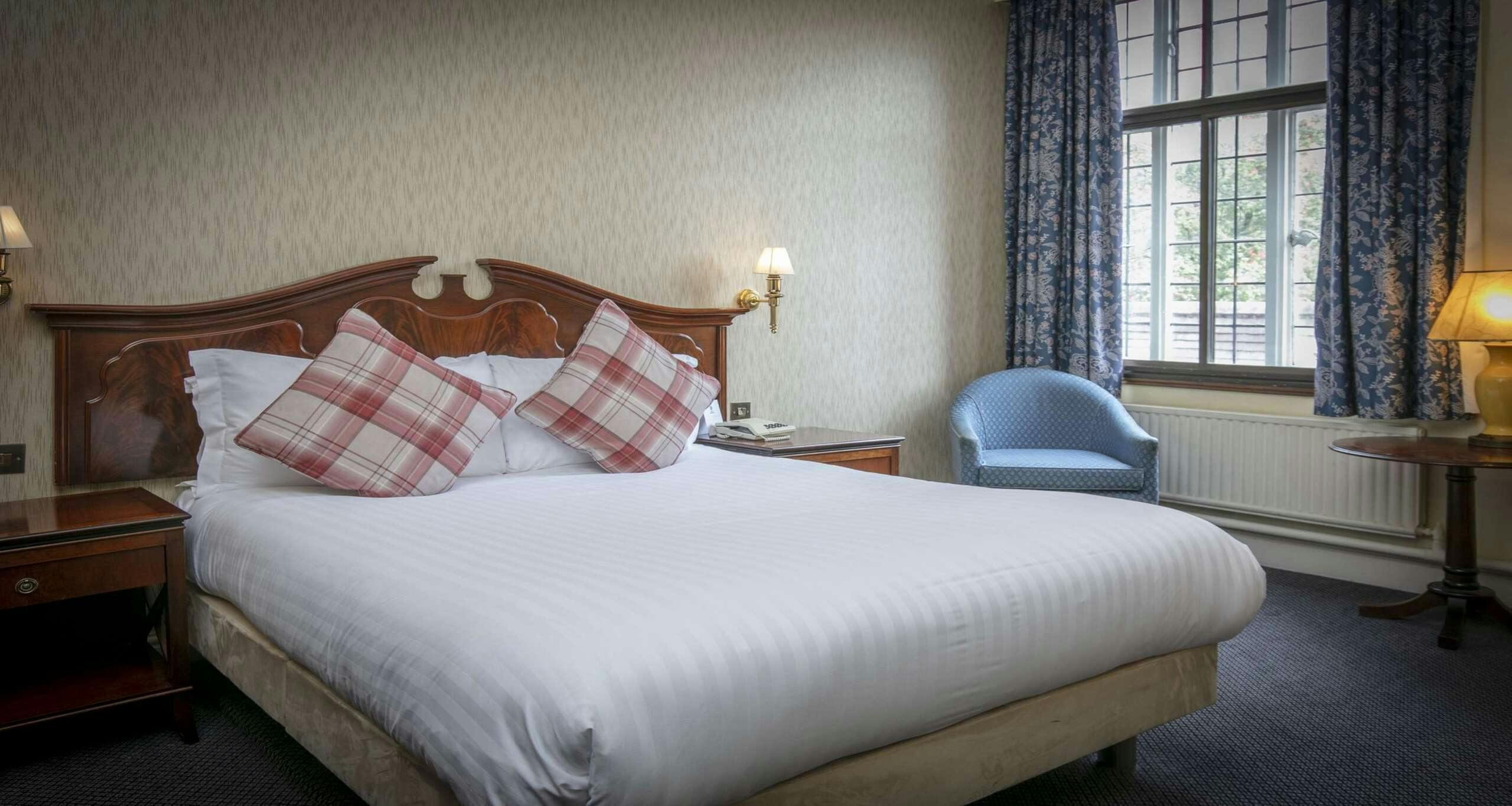 Hotel Best Western Plough & Harrow Hotel photo 1