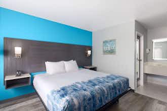 Hotel Baymont Branson Thousand Hill photo 1
