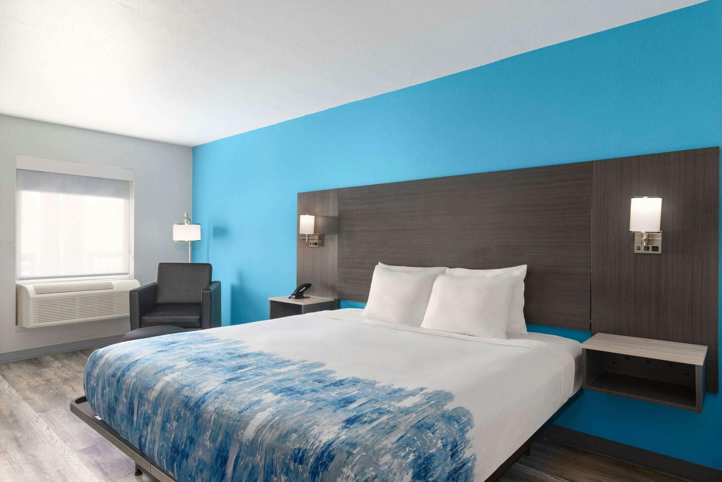 Hotel Baymont Branson Thousand Hill photo 3