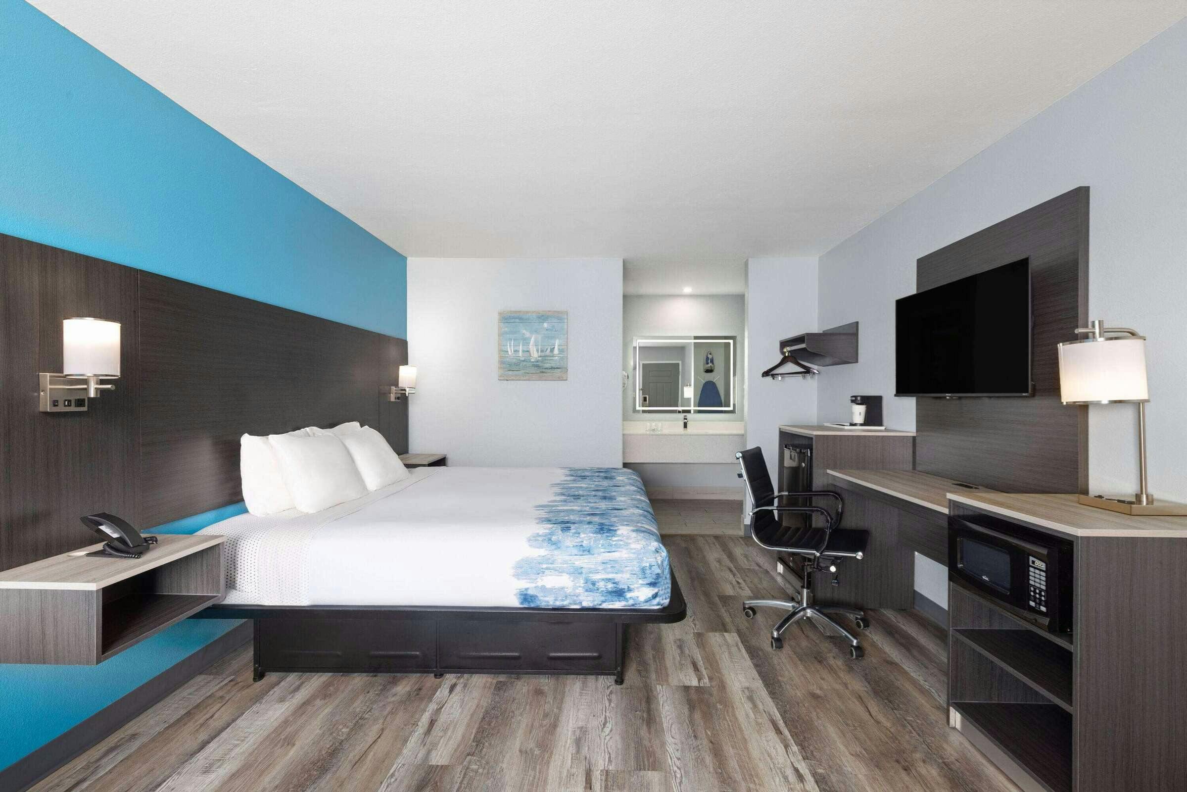 Hotel Baymont Branson Thousand Hill photo 4