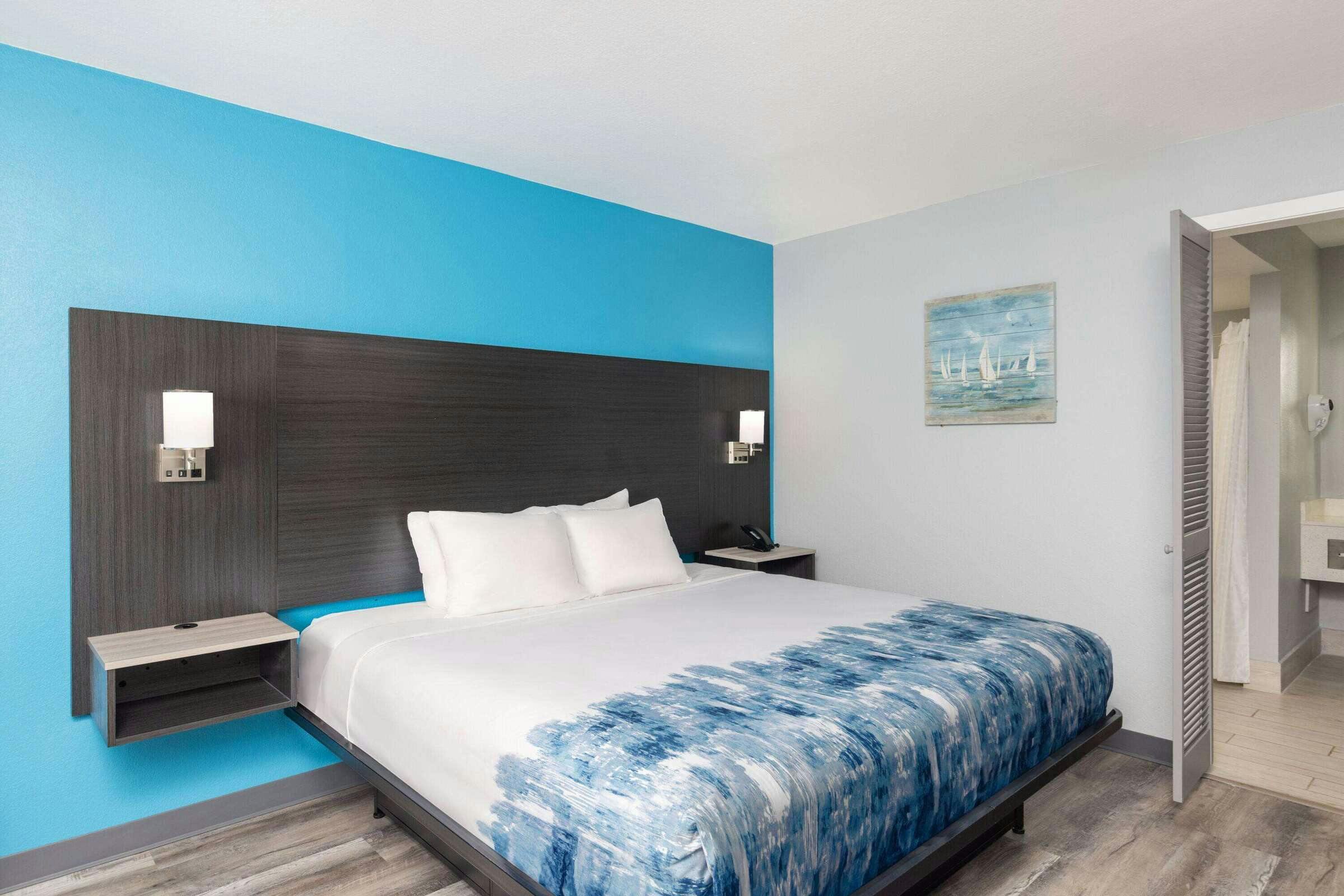 Hotel Baymont Branson Thousand Hill photo 2