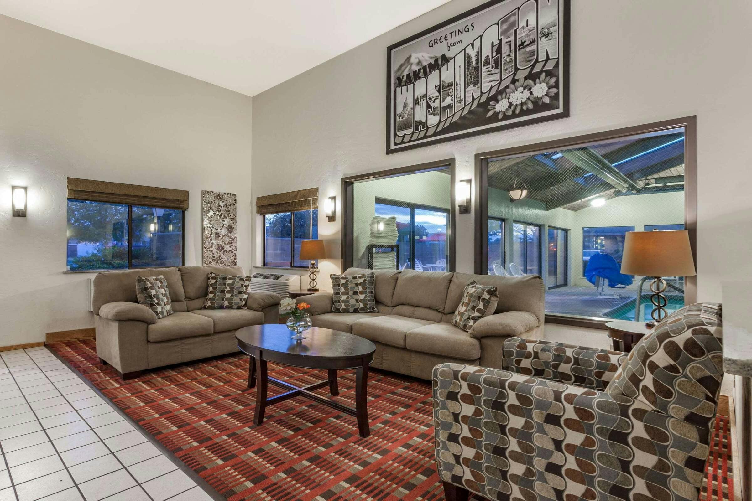 Hotel Super 8 Union Gap Yakima Area photo 2