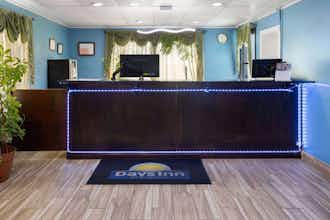 Hotel Days Inn by Wyndham Queensbury/Lake George photo 3