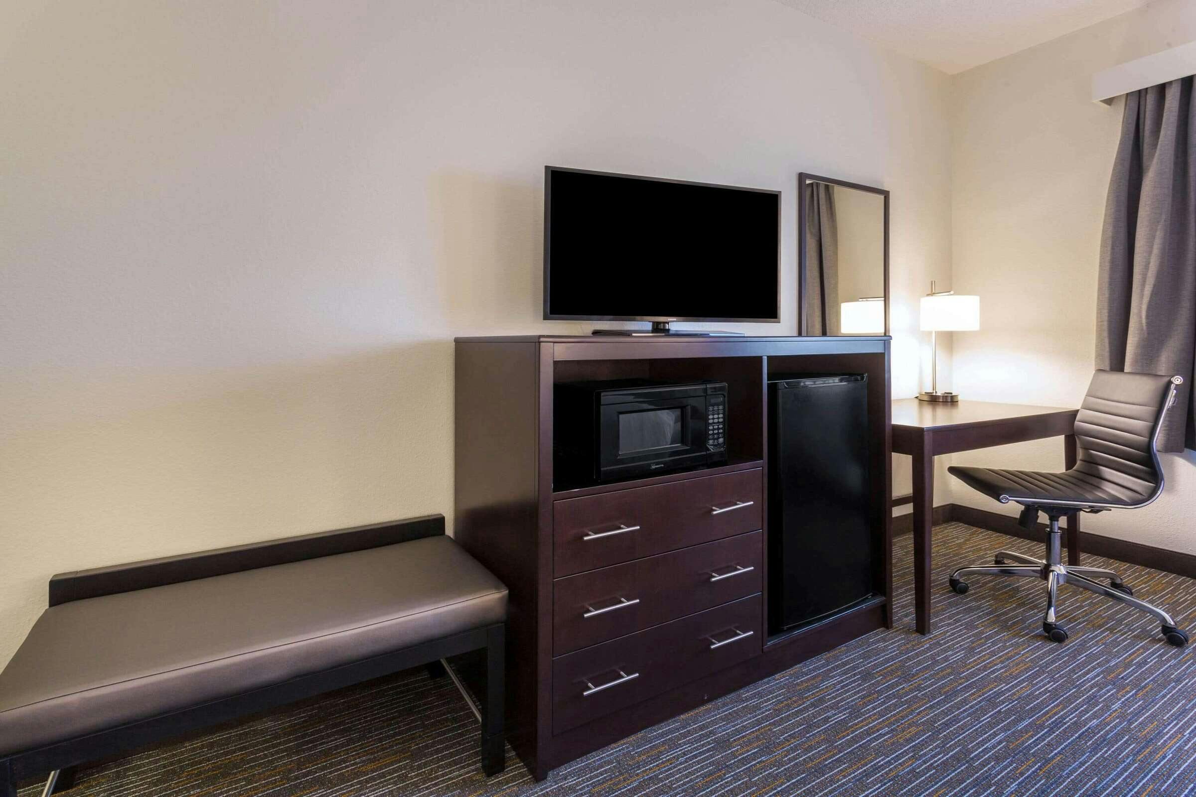 Hotel Wingate Gurnee photo 5