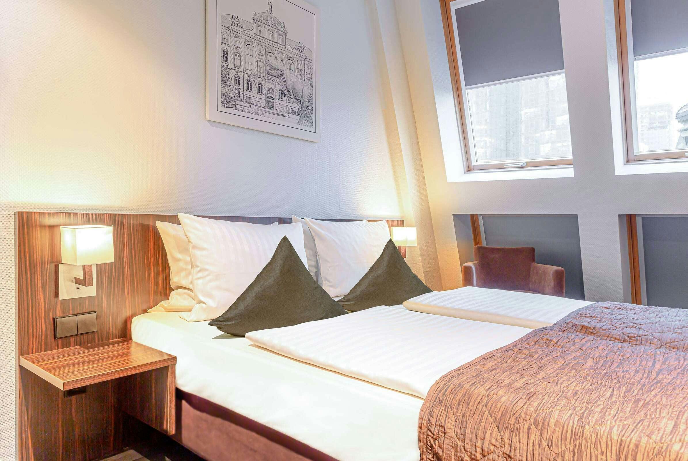 Hotel Ramada by Wyndham Frankfurt Central Station photo 3