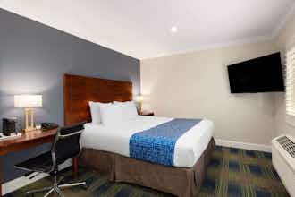 Hotel Travelodge by Fishermans Wharf photo 1