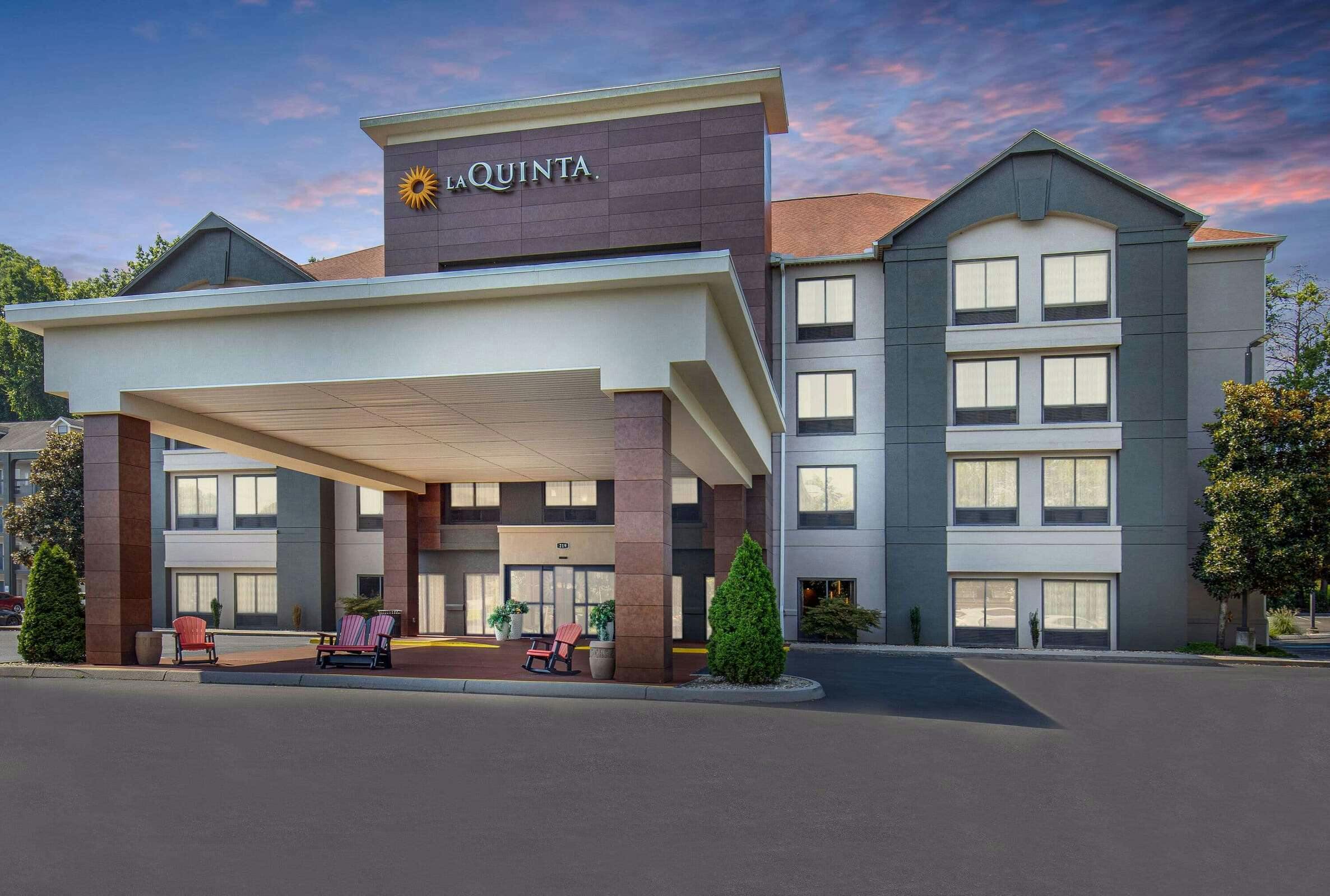La Quinta Inn & Suites by Wyndham Pigeon Forge-Dollywood