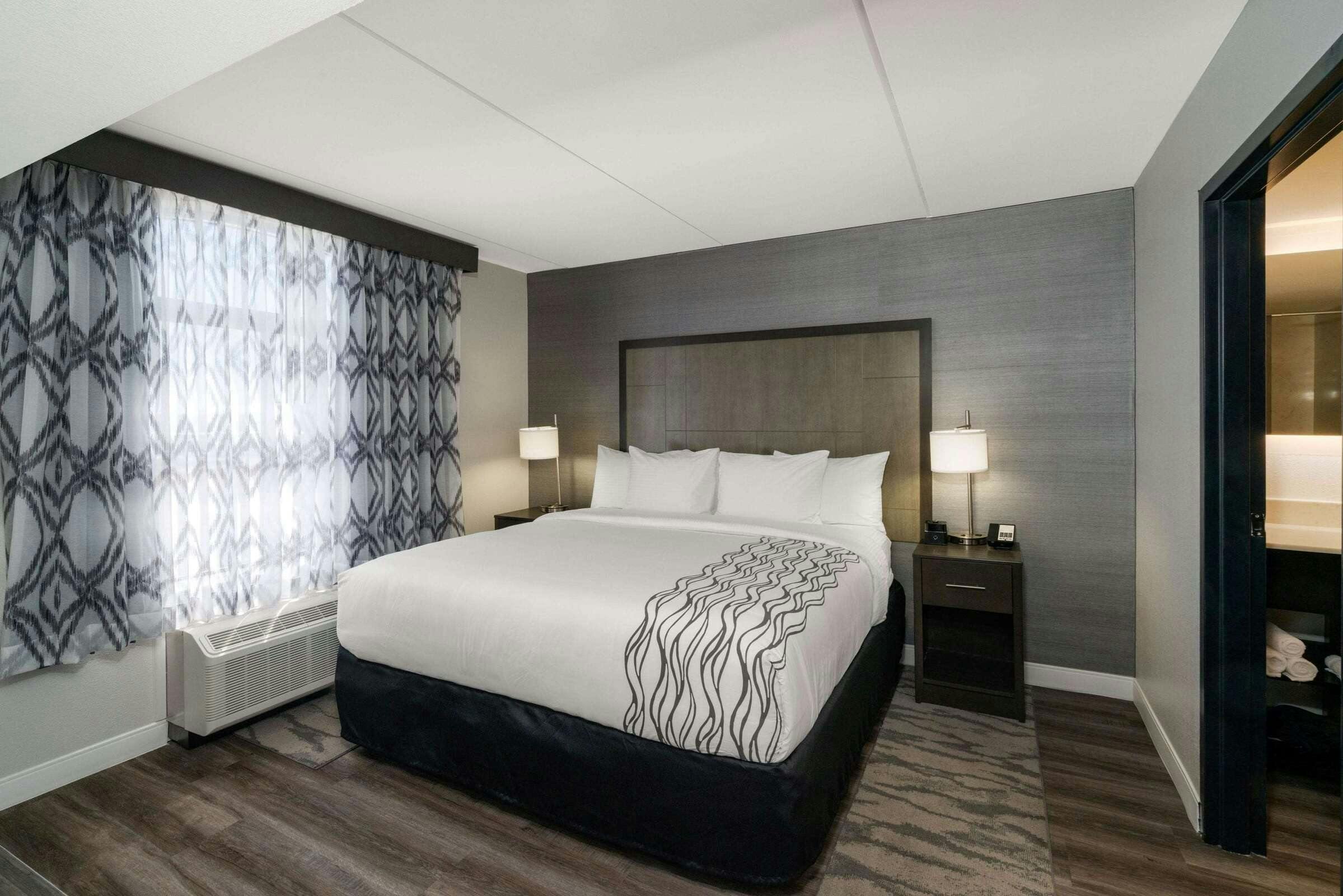 Hotel La Quinta Inn Ste Raleigh Dwtn photo 2