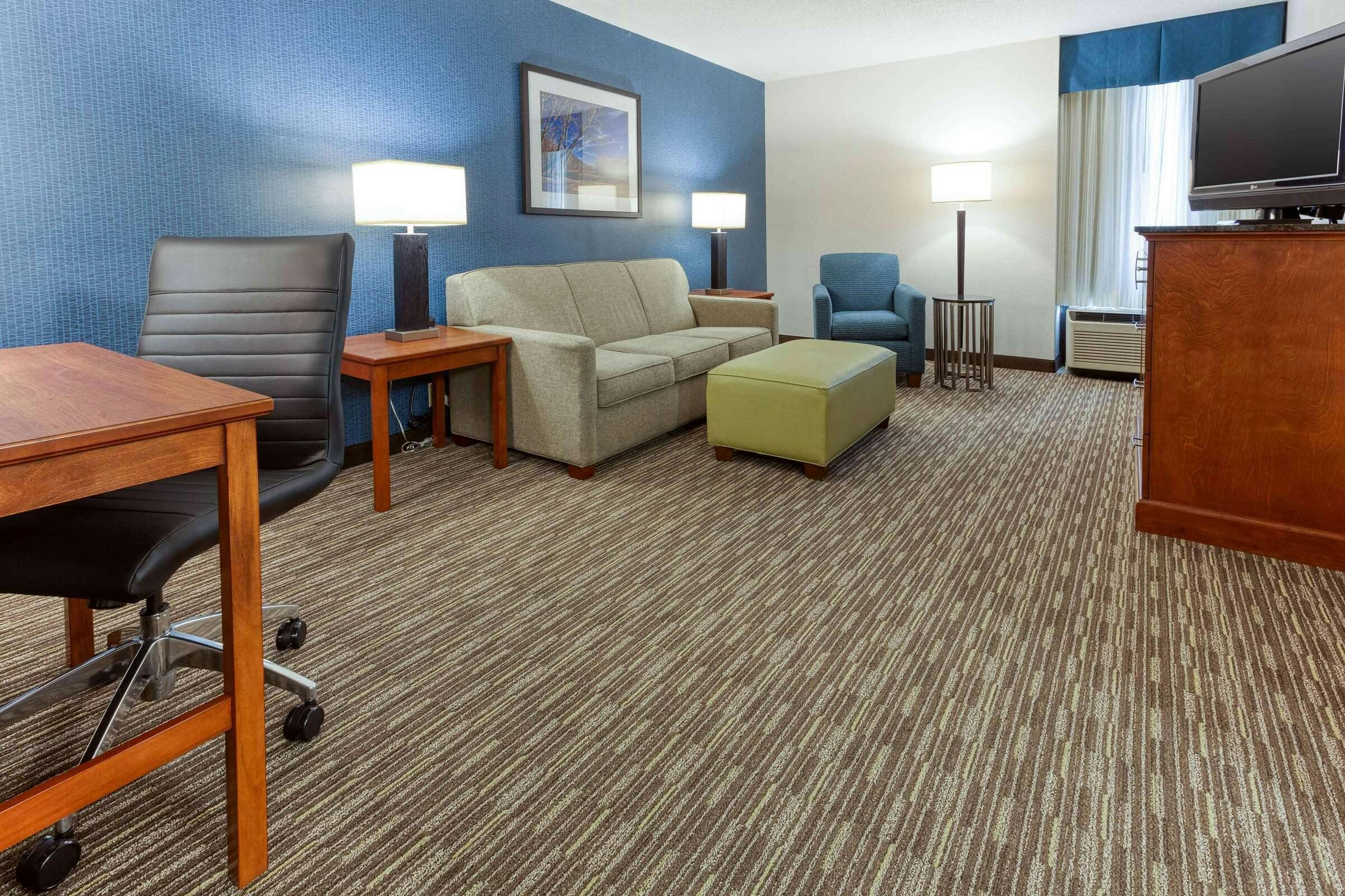 Hotel Heritage Inn & Suites St. Louis/Fenton, Trademark by Wyndham photo 5