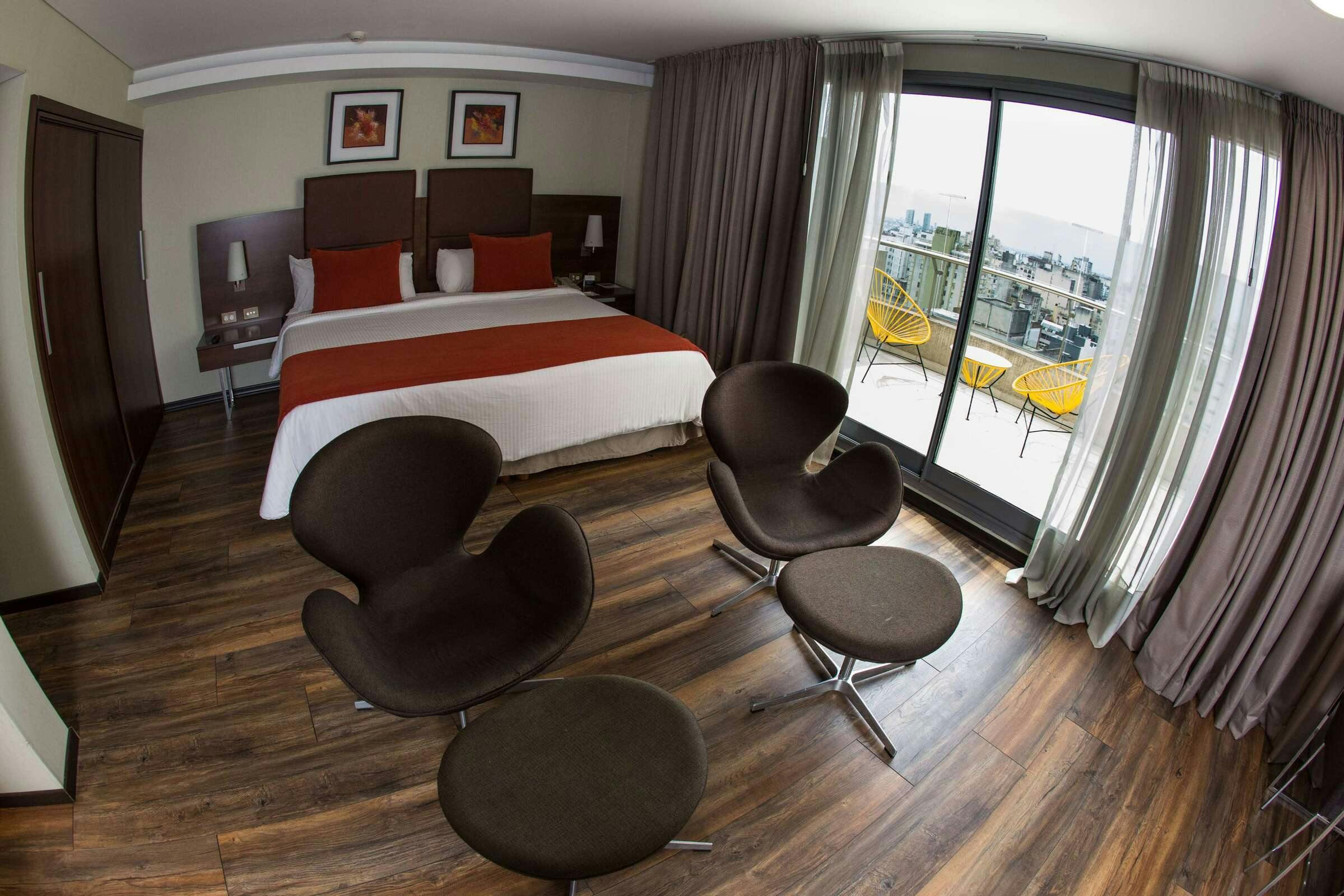 Hotel Howard Johnson Cordoba photo 2