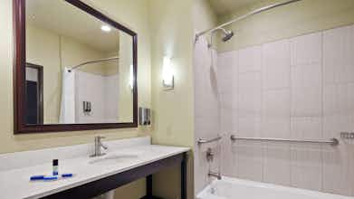 Hotel Best Western Lindsay Inn & Suites photo 4