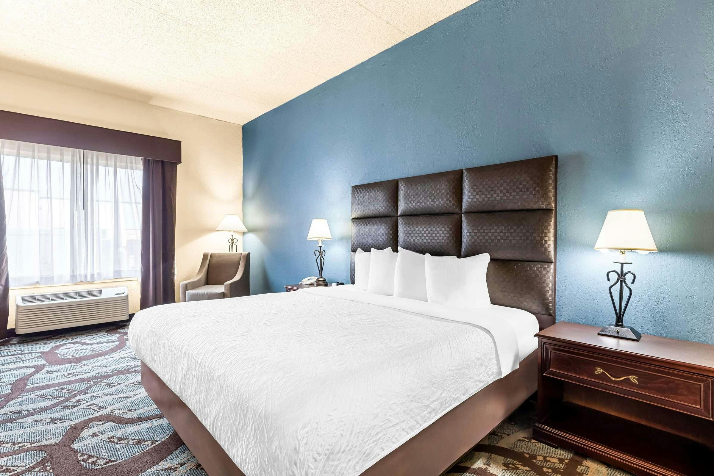 Hotel Best Western Holiday Manor photo 1