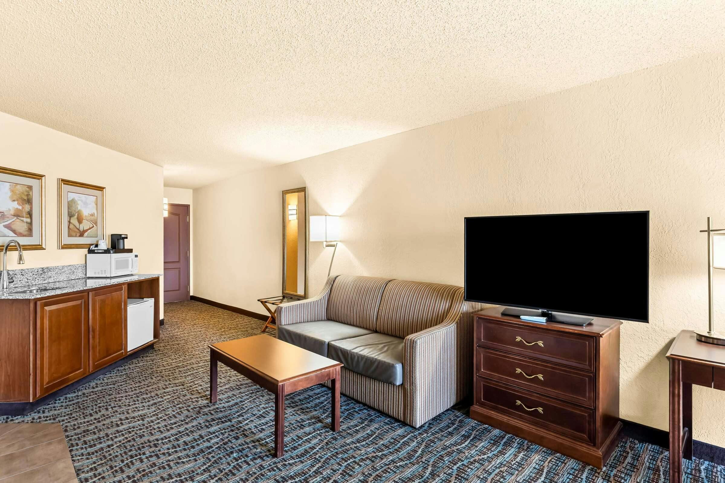 Hotel Best Western Holiday Manor photo 5