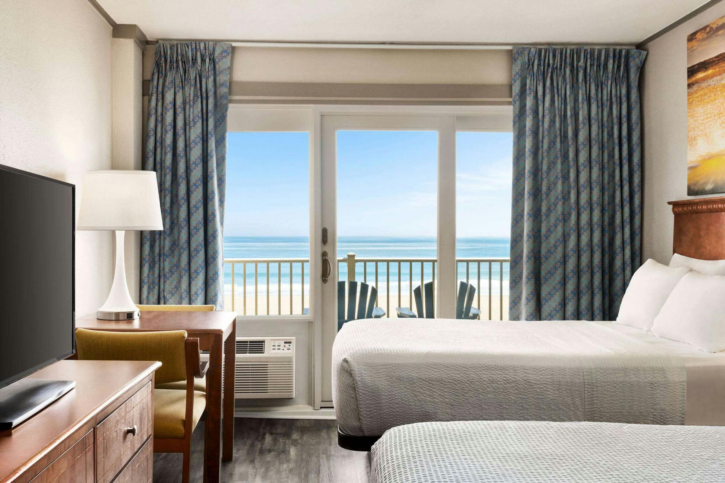 Hotel Days Inn by Wyndham Ocean City Oceanfront photo 2