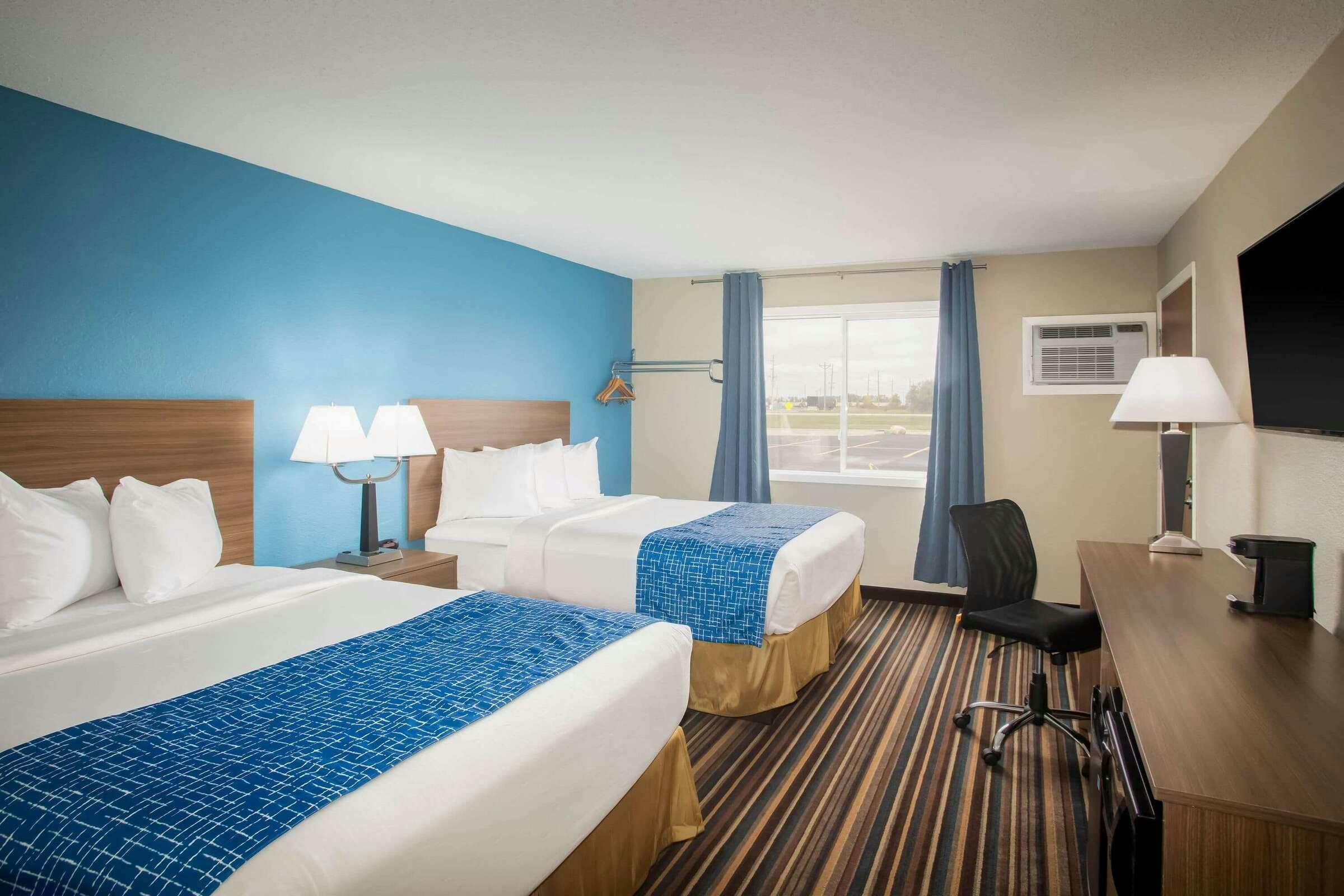 Hotel Travelodge by Wyndham Wahpeton Event Center photo 4