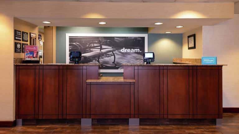 Hotel Hampton Inn Greensboro, NC photo 1