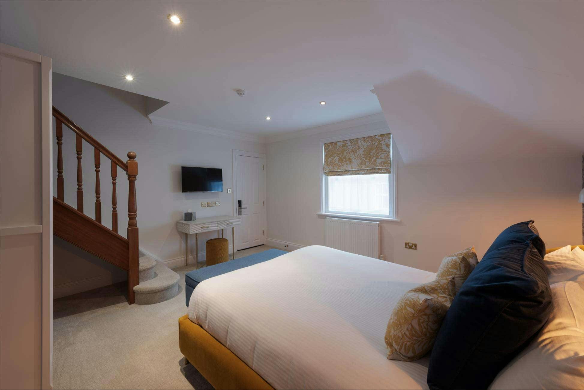 The Clarence Boutique Rooms