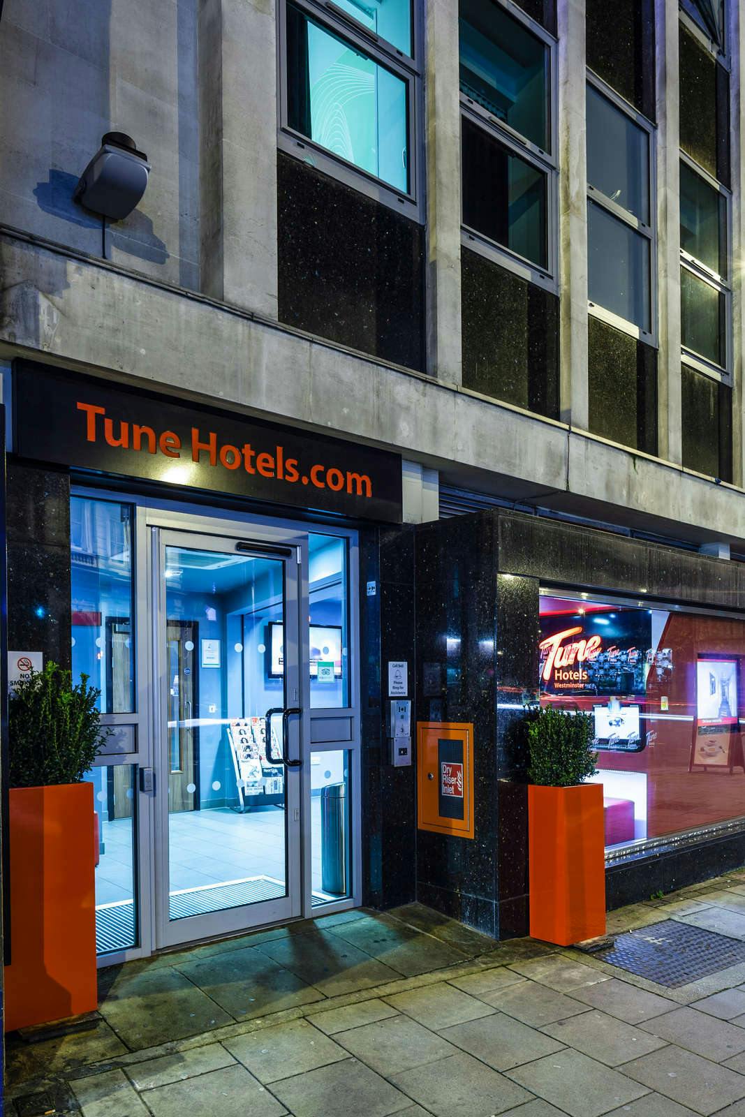 Hotel Point A Hotel Westminster photo 2