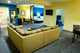 Hotel Holiday Inn Express Hotel & Suites Harrisburg West photo 4