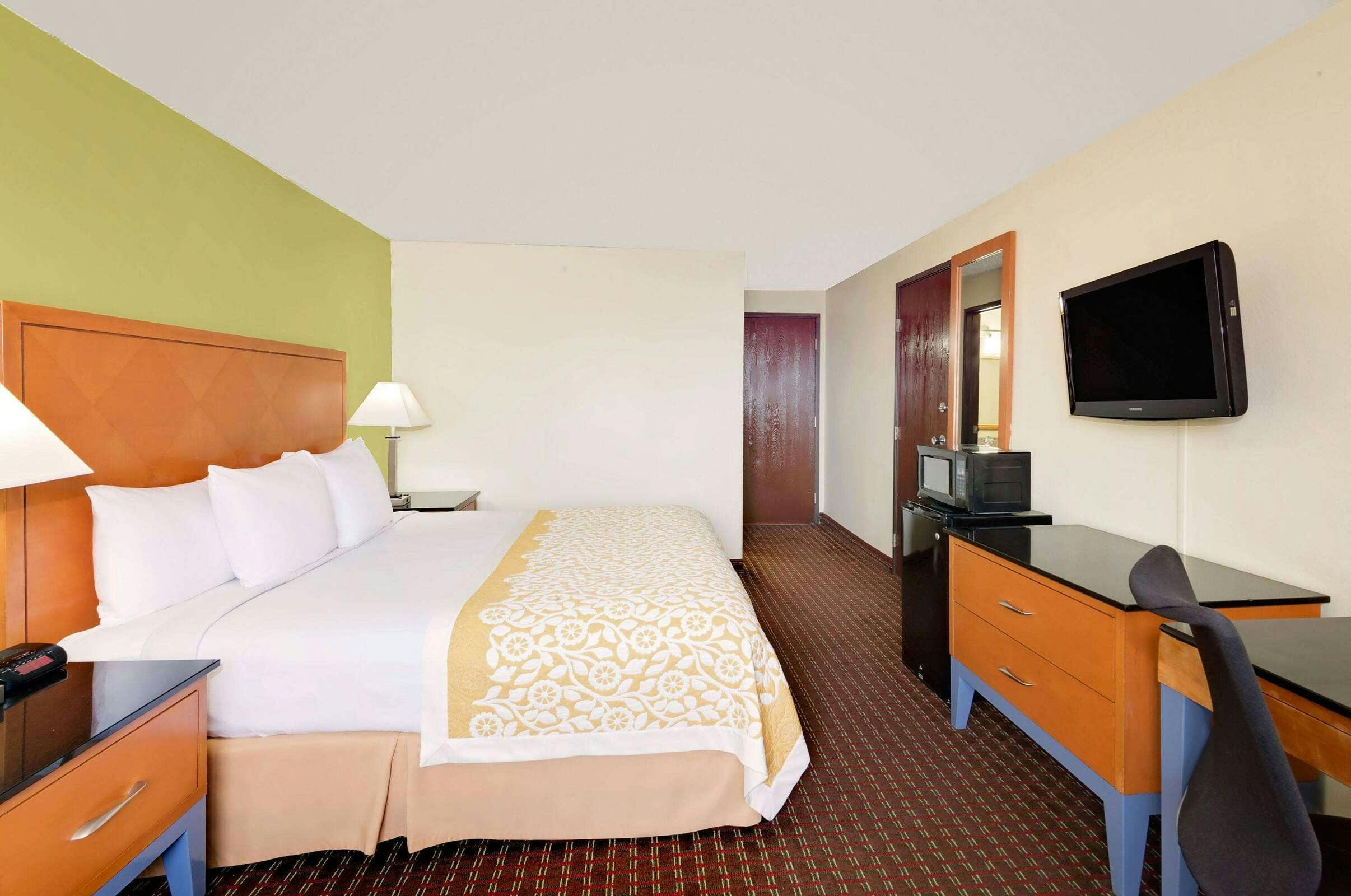 Hotel Days Inn Fort Dodge photo 2