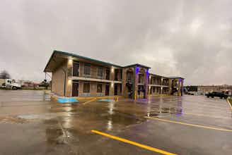 Hotel Days Inn Forest photo 3