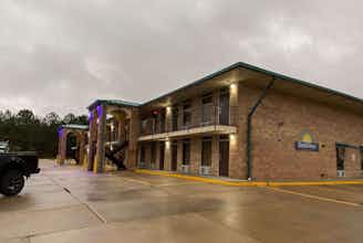 Hotel Days Inn Forest photo 4