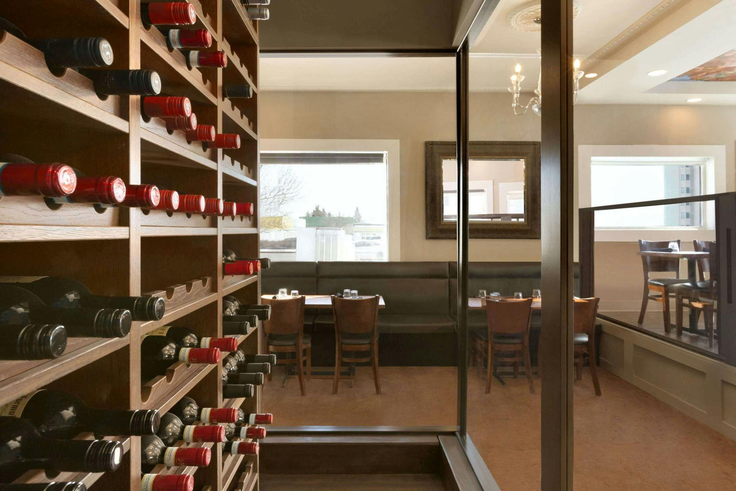 Hotel Travelodge by Wyndham Edmonton South photo 4