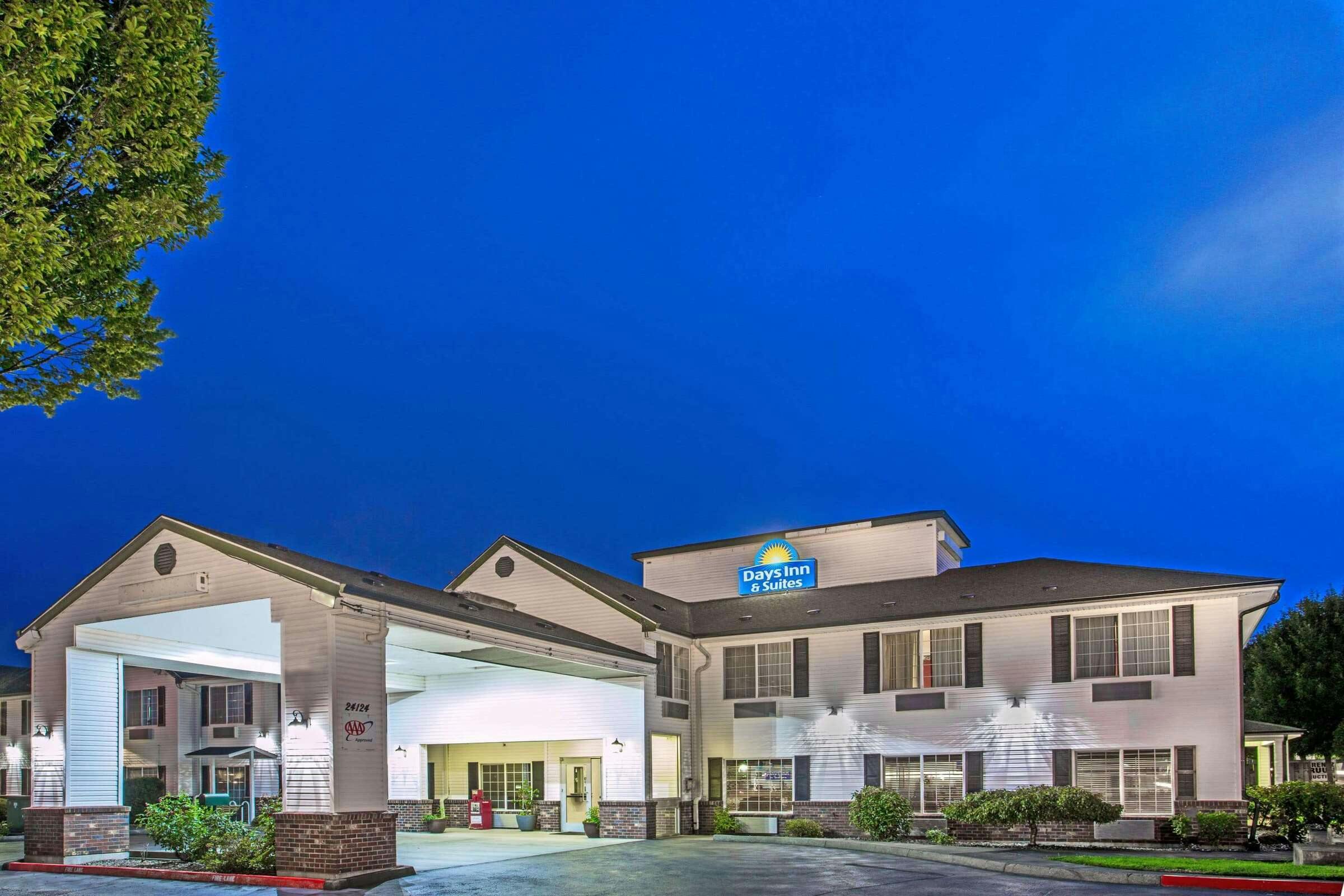 Days Inn and Suites Gresham