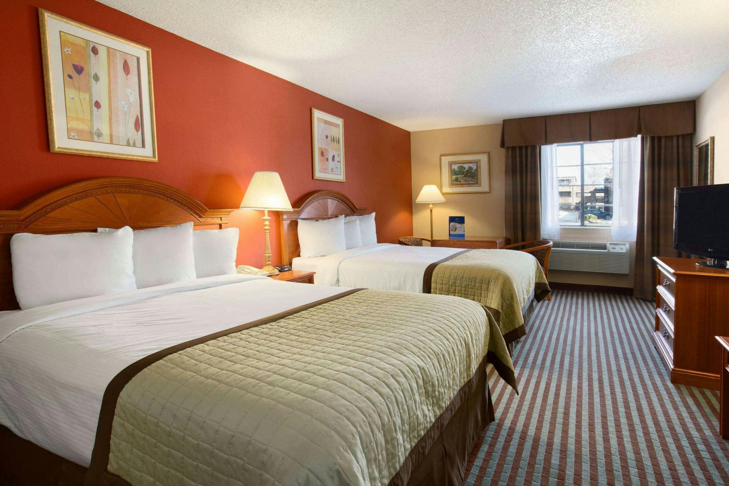 Hotel Baymont by Wyndham Oklahoma City Airport photo 4