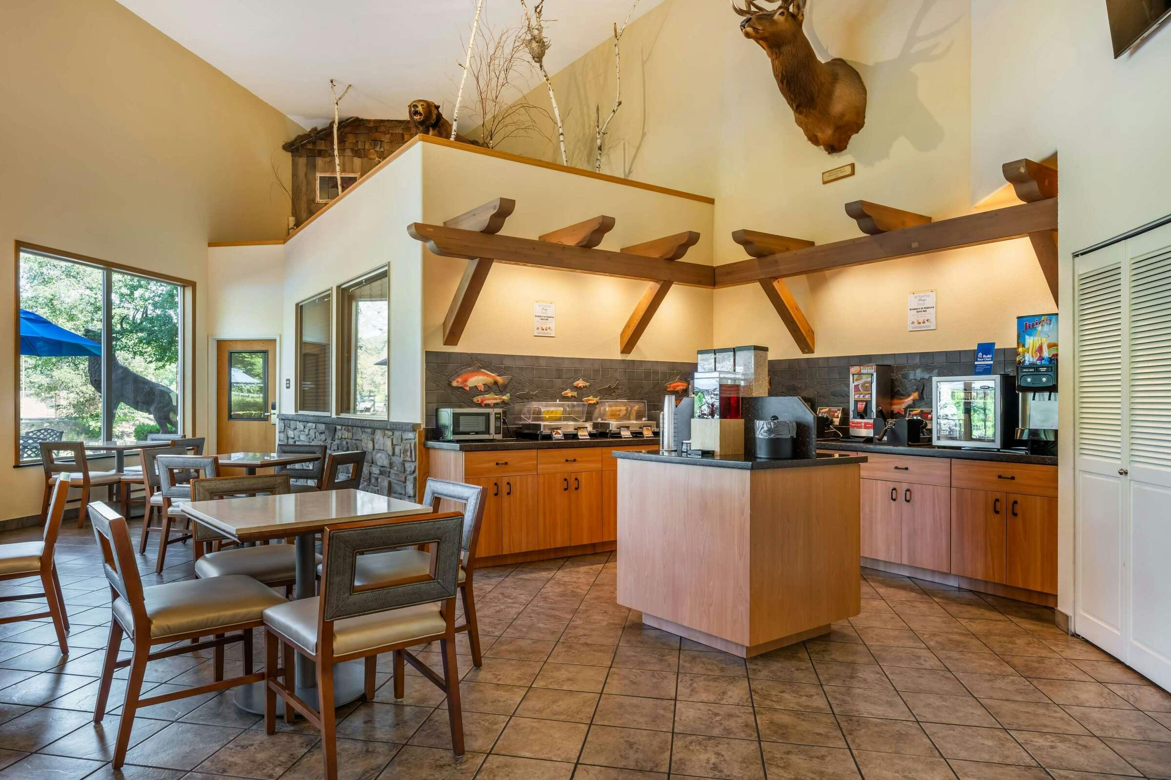 Hotel Best Western Lodge At River's Edge photo 3