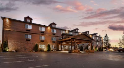 Best Western Plus Concord Inn