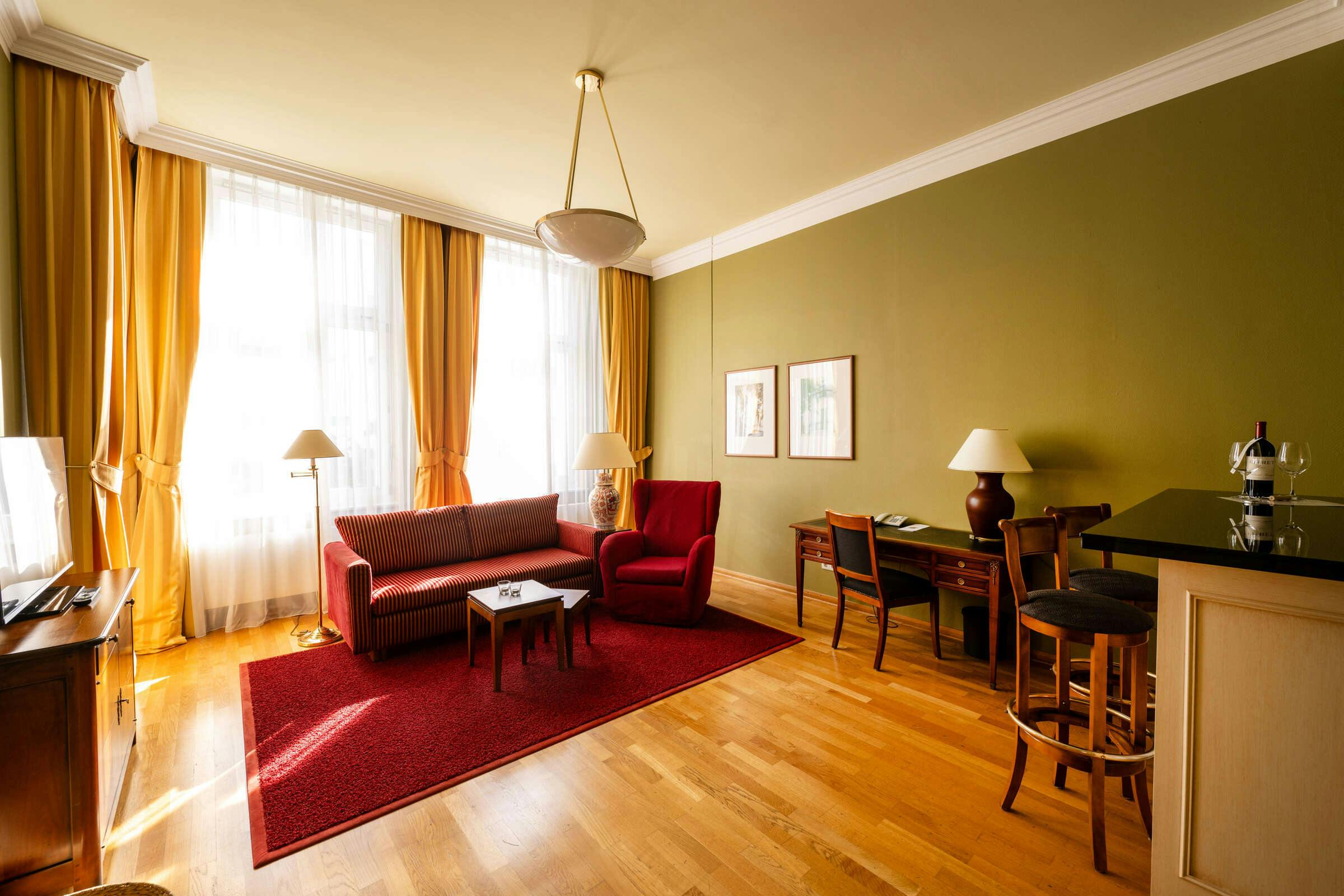 Hotel Louisa's Place photo 5