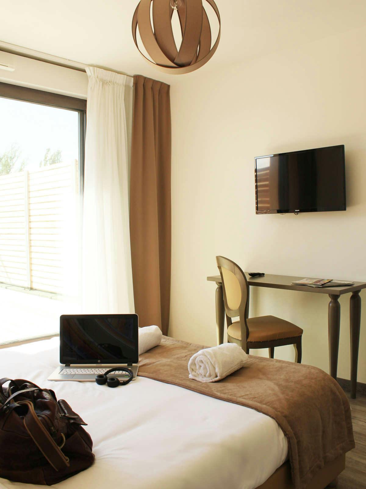 Hotel Adonis Aix photo 4