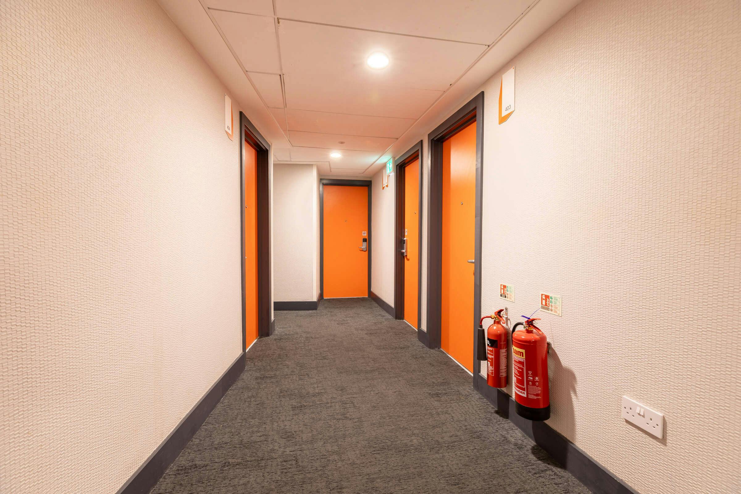 Hotel easyHotel Liverpool photo 2