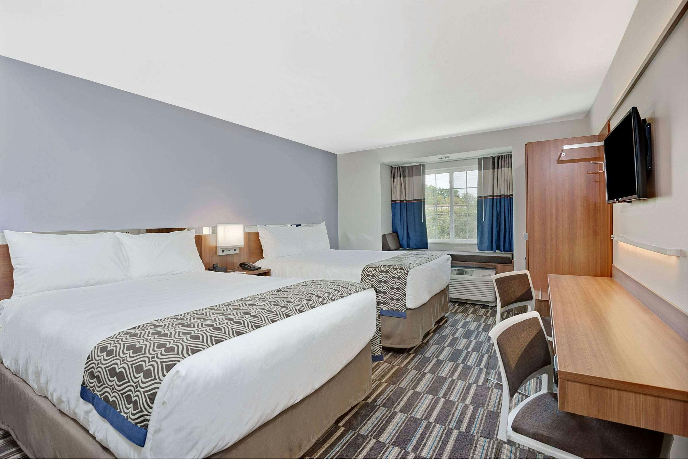 Hotel Microtel Philadelphia Airport photo 2
