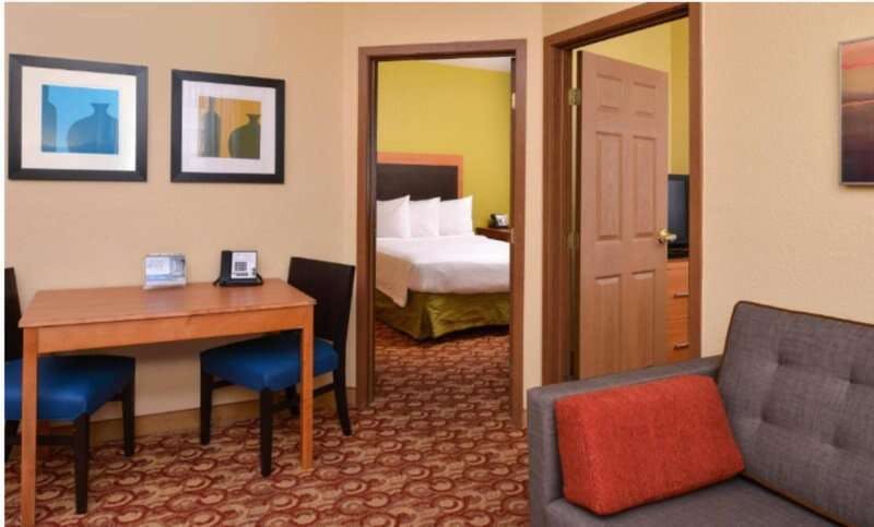 Hotel Candlewood Suites Miami Lakes photo 1
