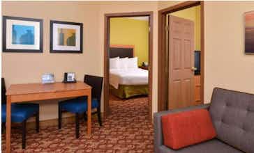 Hotel Candlewood Suites Miami Lakes photo 1