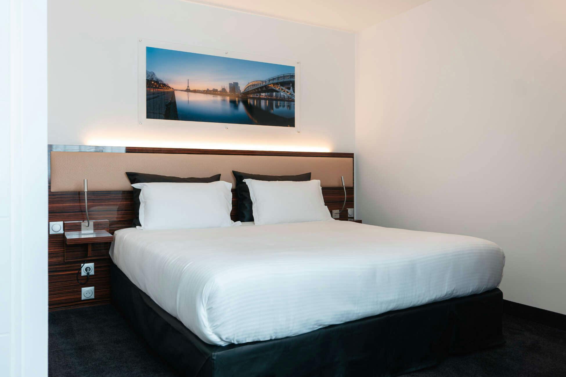 Hotel WESTOTEL Taverny photo 3