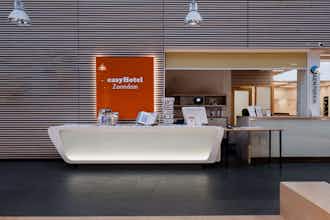 Hotel Easyhotel Amsterdam Zaandam photo 2