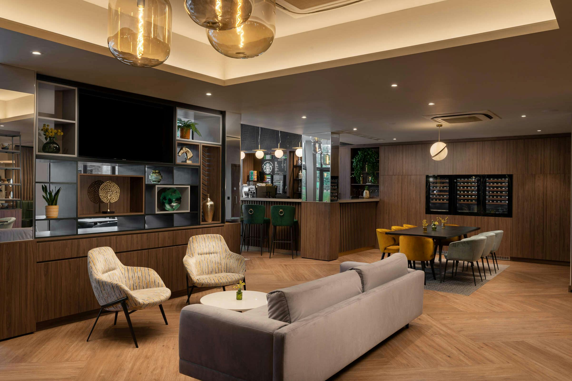 Hotel Holiday Inn London Gatwick - Worth photo 3