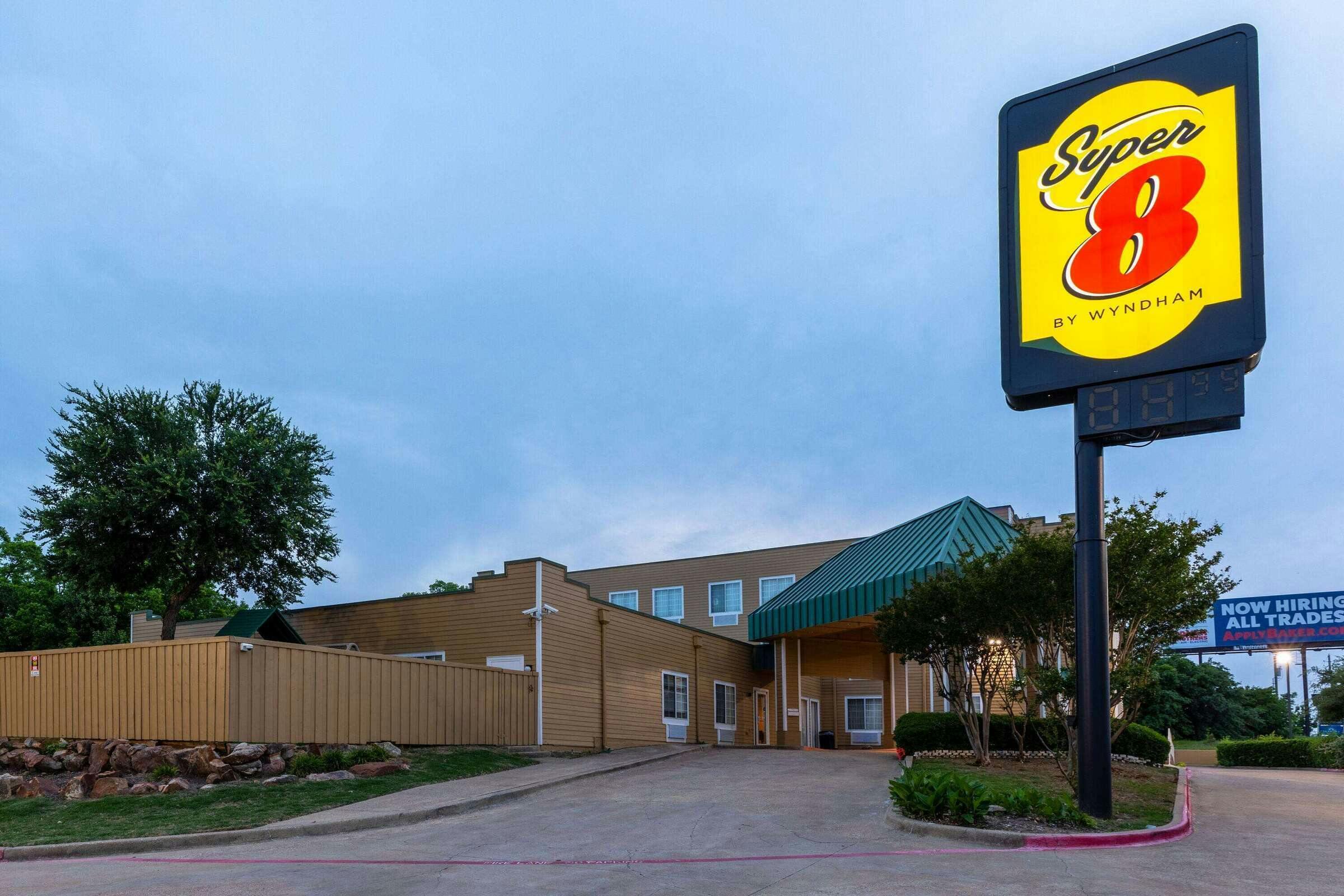 Super 8 Grlnd/Rowlett/E Dallas
