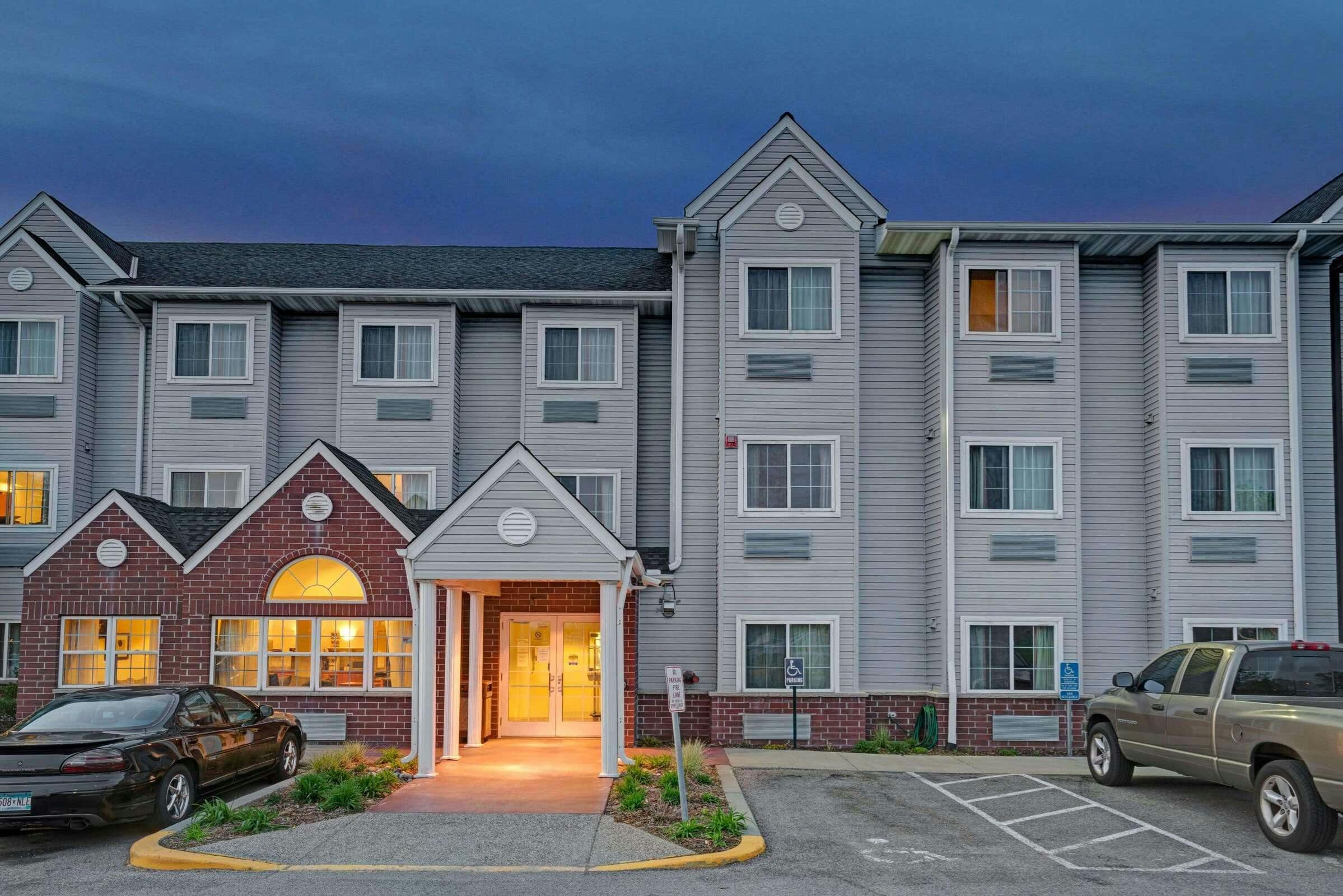 Microtel Inver Grove Heights