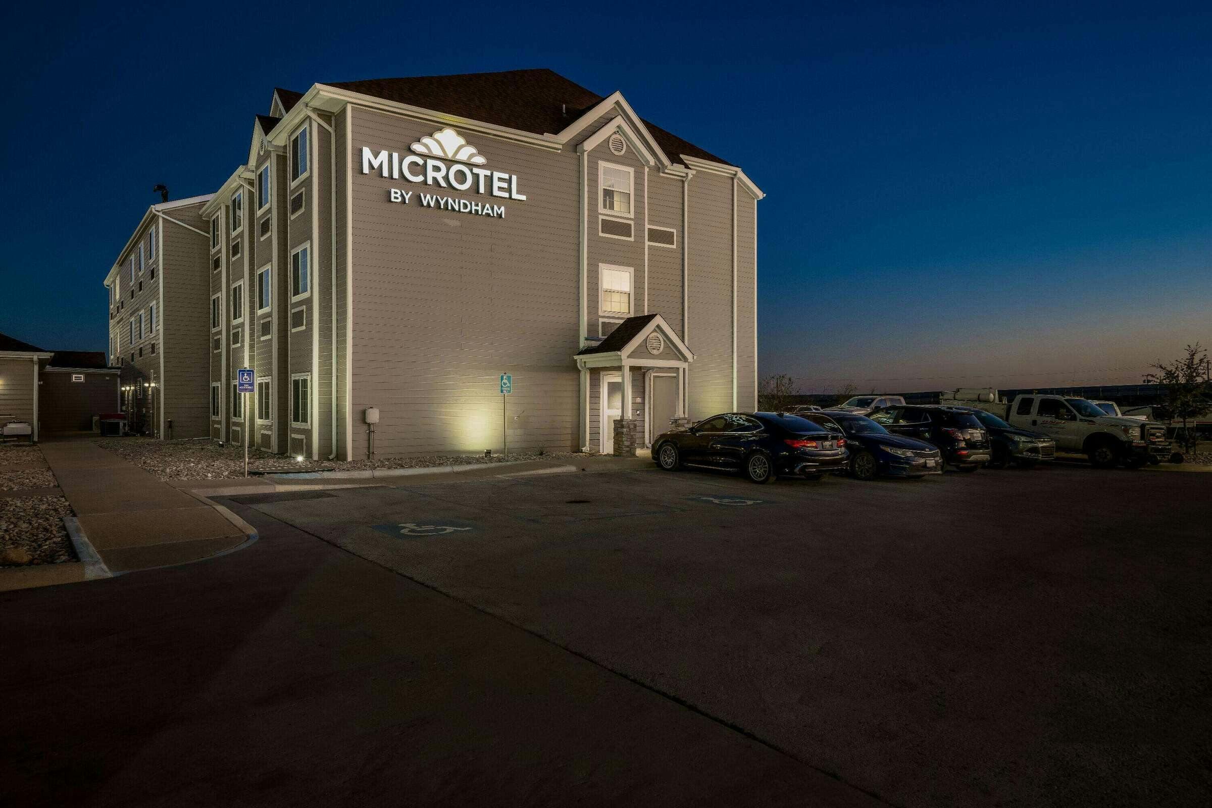 Microtel Sweetwater