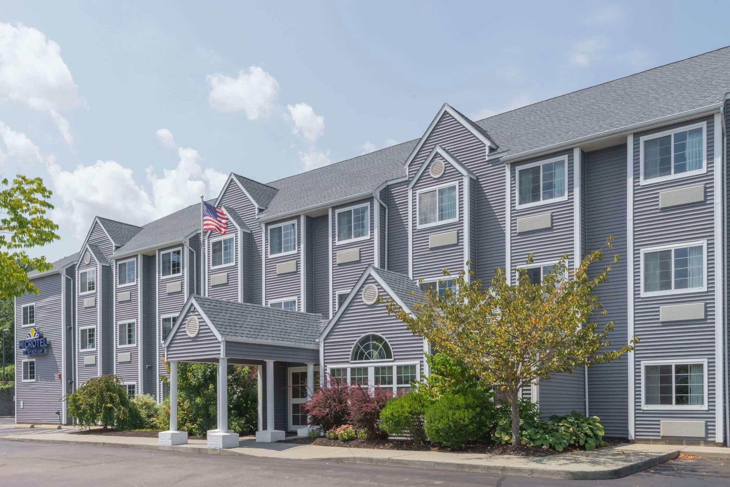 Microtel Uncasville